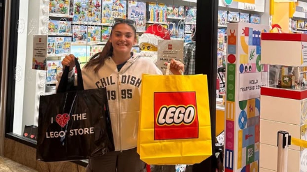 LEGO helped Man U goalkeeper Safia Middleton-Patel with her ASD diagnosis