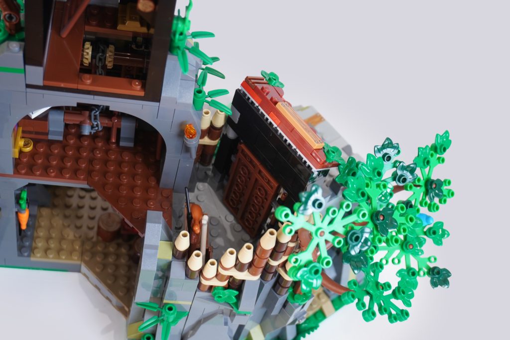 BrickLink Designer Program Outlaw Forest Den review 19 1024x683