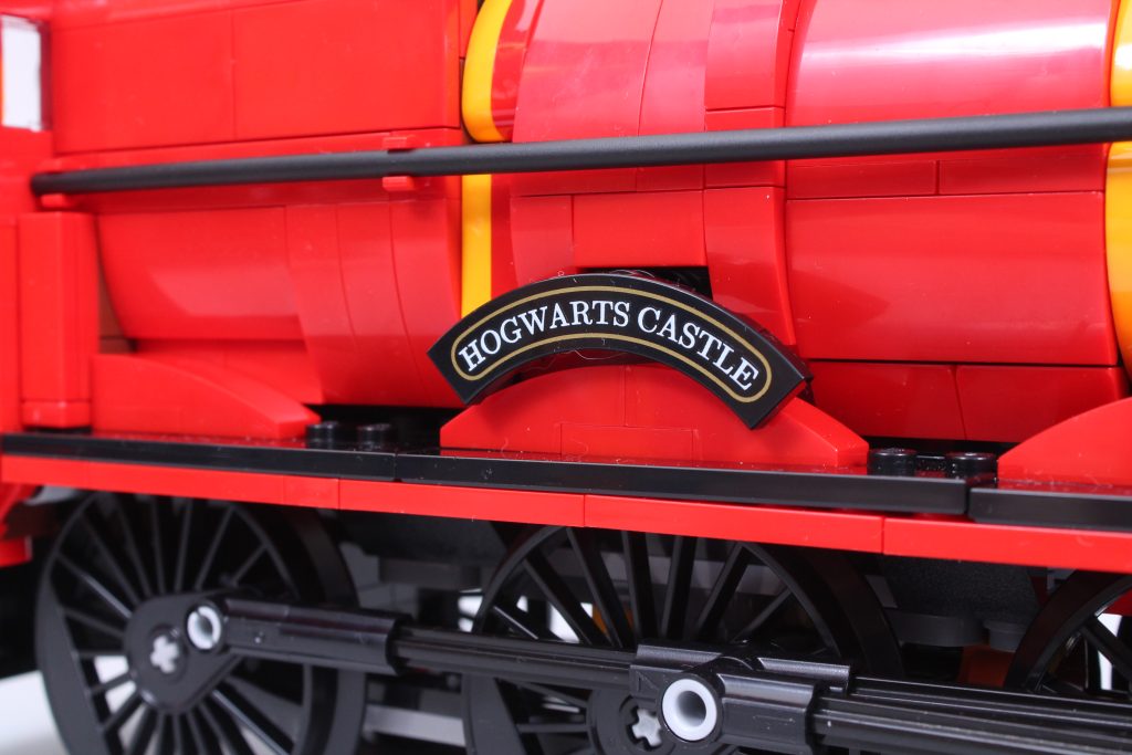 LEGO Harry Potter 76405 Hogwarts Express Collectors Edition review 14 1024x683