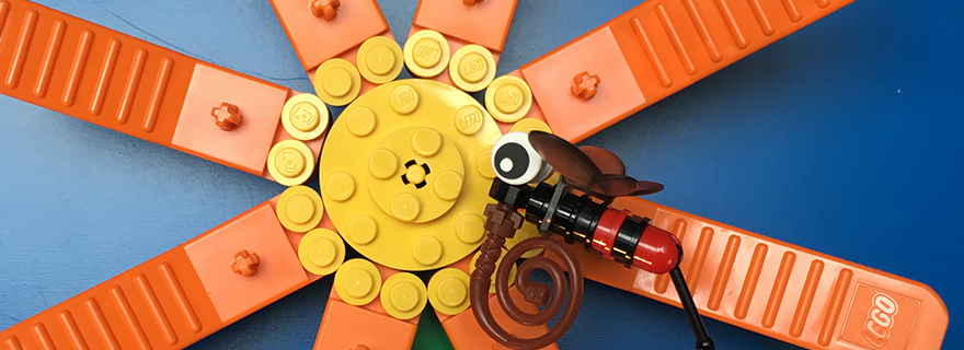 Brick Pic of the Day: Bloomin' marvellous