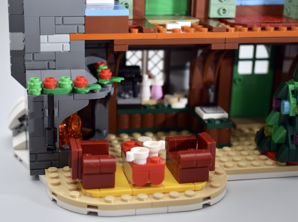 LEGO Icons 10325 Alpine Lodge Review 58 1024x762