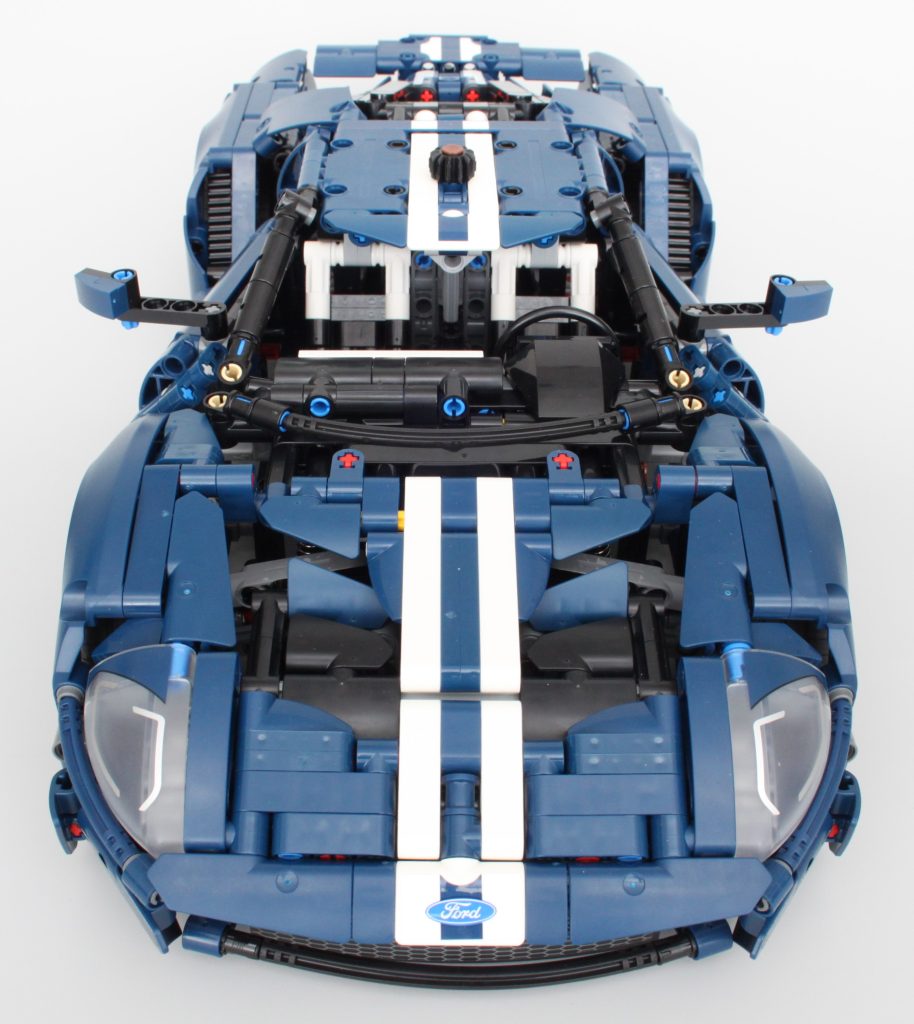 LEGO Technic 42154 2022 Ford GT review 3 914x1024