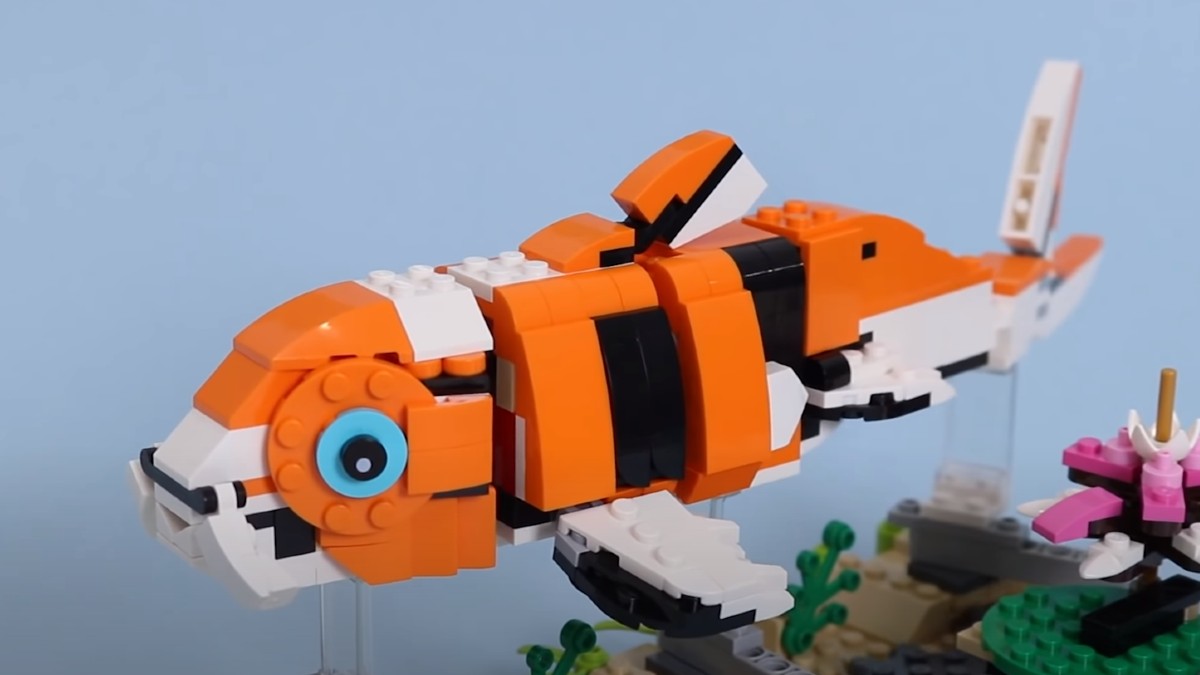 31129 Majestic Tiger turned into moving Creator Koi LEGO model