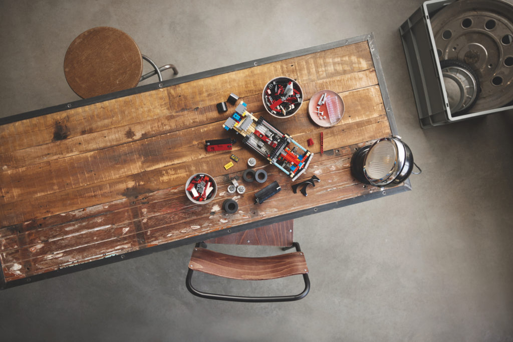 LEGO ICONS 10304 Chevrolet Camaro Z28 24 1024x683
