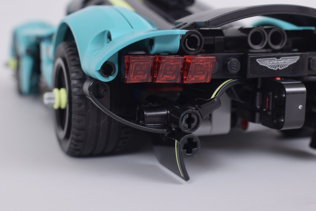 LEGO Technic 42208 Aston Martin Valkyrie review 12 1024x683