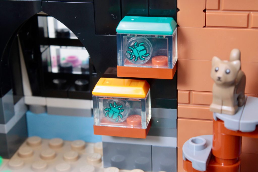 LEGO Icons 10350 Tudor Corner review 44 1024x683