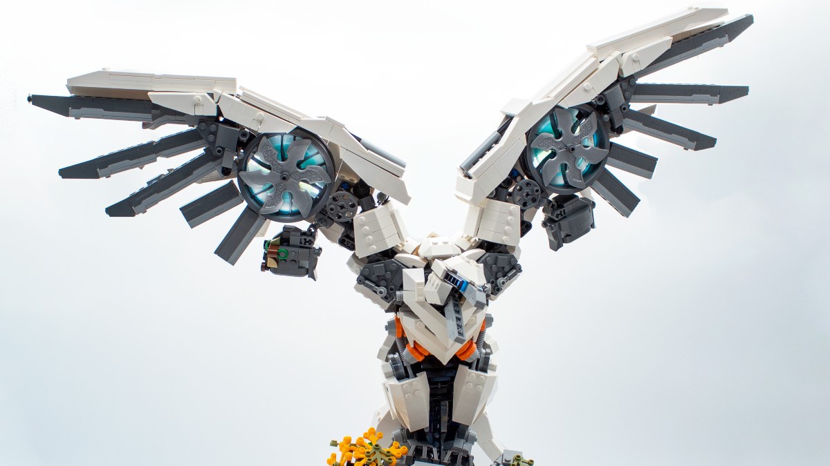 Brick Pic of the Day: Guardian