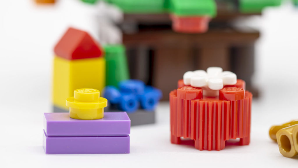 LEGO for adults 10293 Santas Visit 19 1024x576