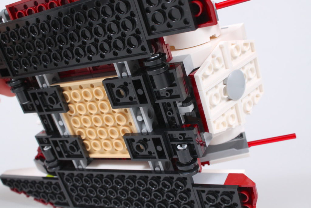 LEGO Star Wars 75342 Republic Fighter Tank review 32 1024x683