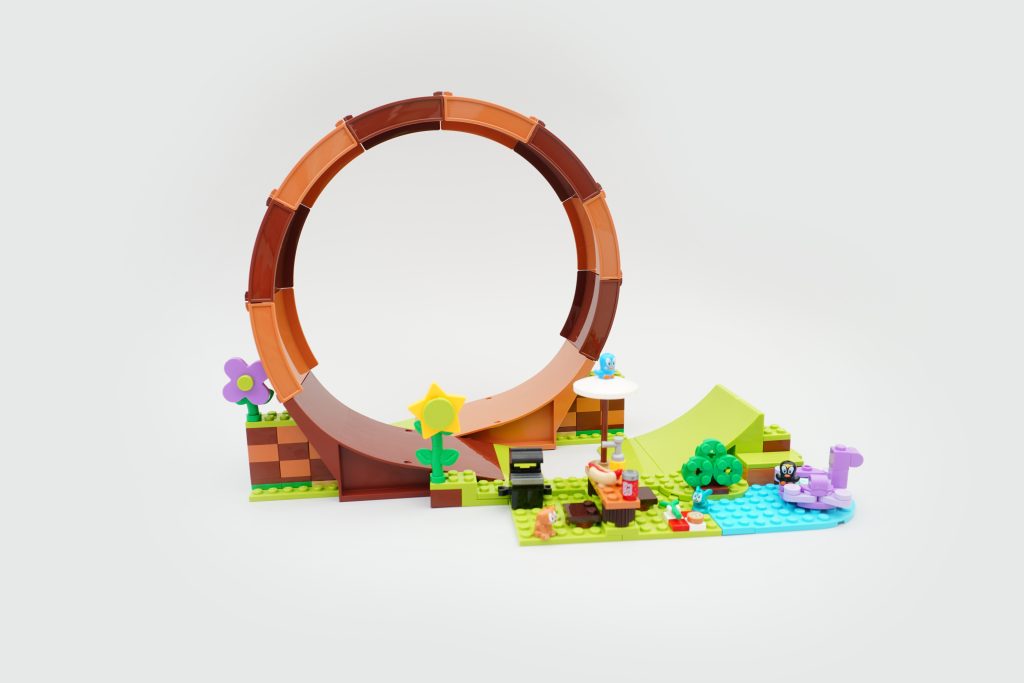 LEGO Sonic the Hedgehog 76994 Sonics Green Hill Zone Loop Challenge review 43 1 1024x683