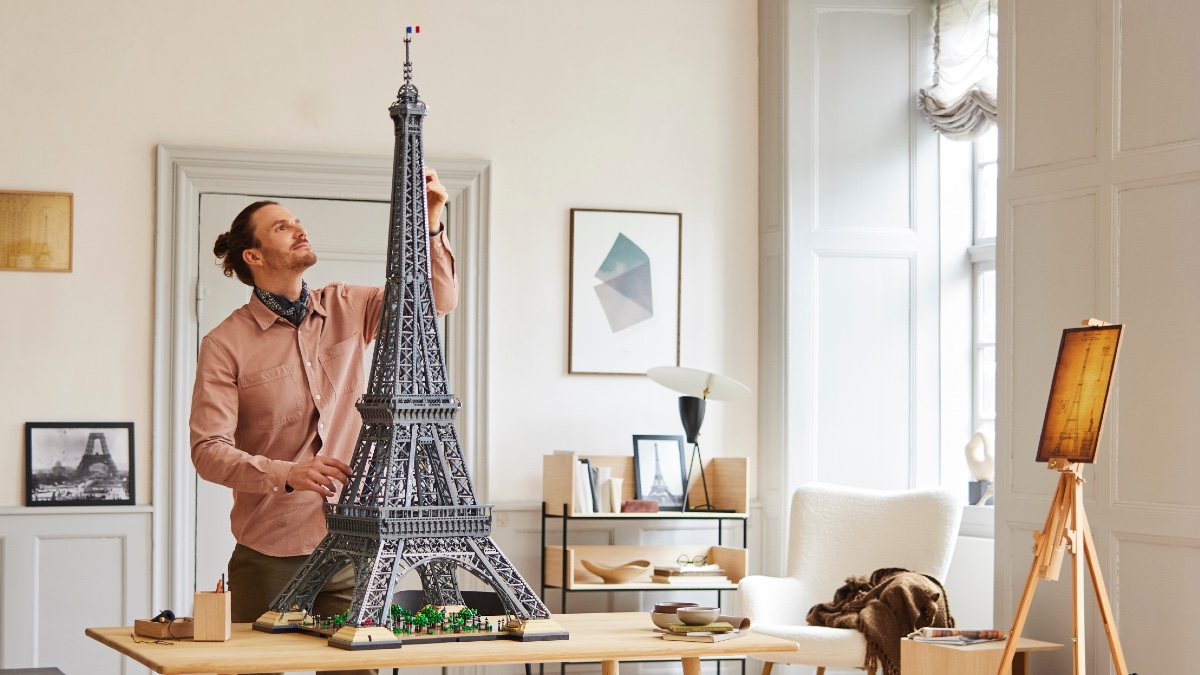 LEGO Icons sets retiring in 2026: Eiffel Tower, Natural History Museum and more