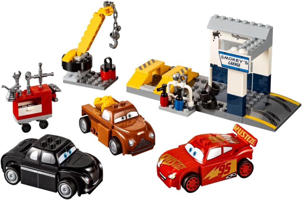 10743 Smokeys Garage Cars 3 Juniors Disney 1024x677