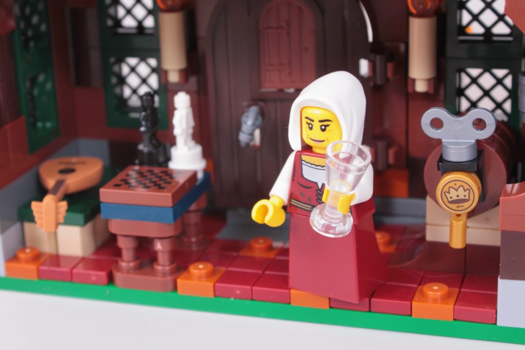 LEGO Icons 10332 Medieval Town Square review 11 1024x683
