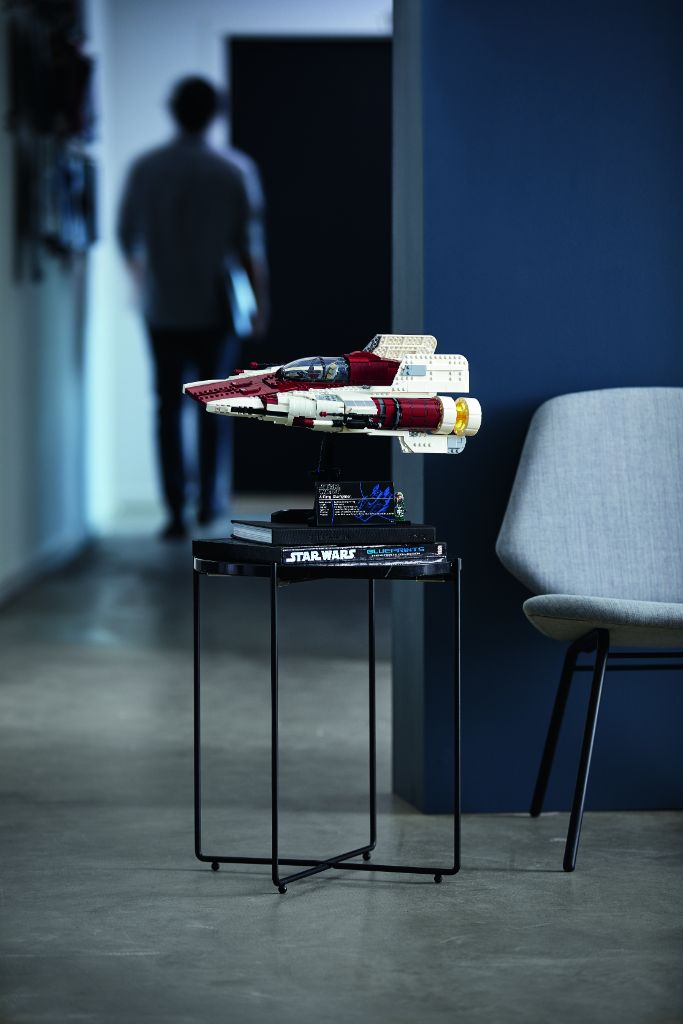 LEGO Star Wars 75275 UCS A wing 40