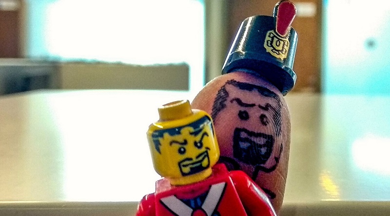 Brick Pic of the Day: Alter-LEGO