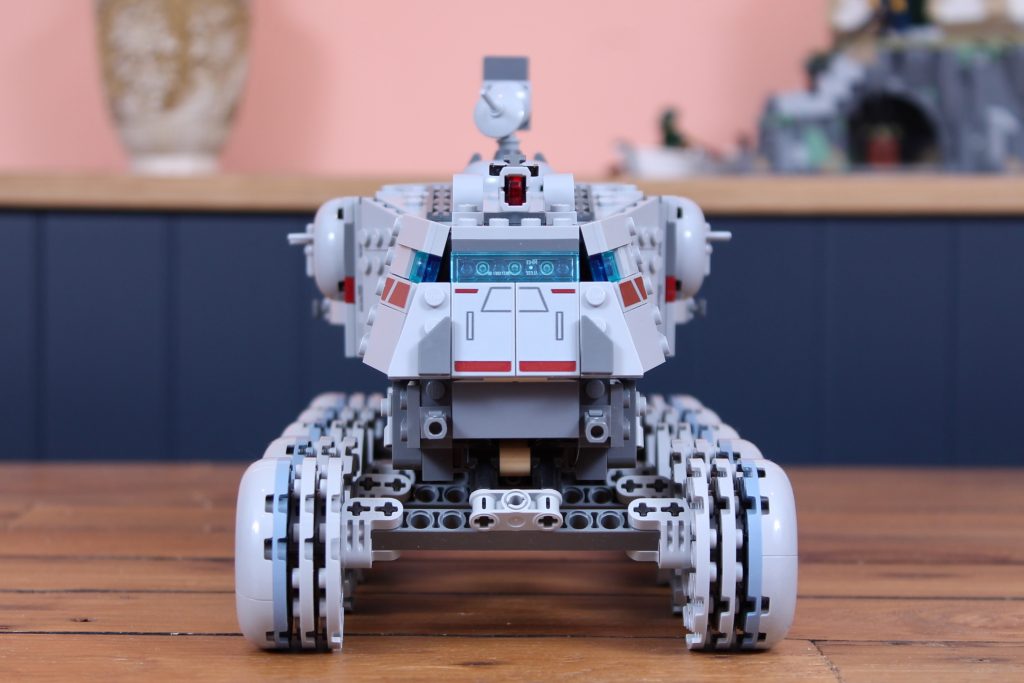 LEGO Star Wars 75413 Republic Juggernaut review 9 1024x683