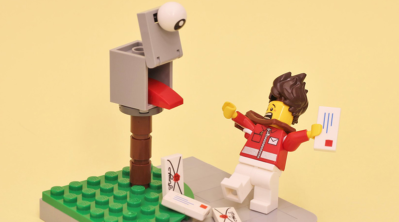 Brick Pic of the Day: Beware the mailbox...