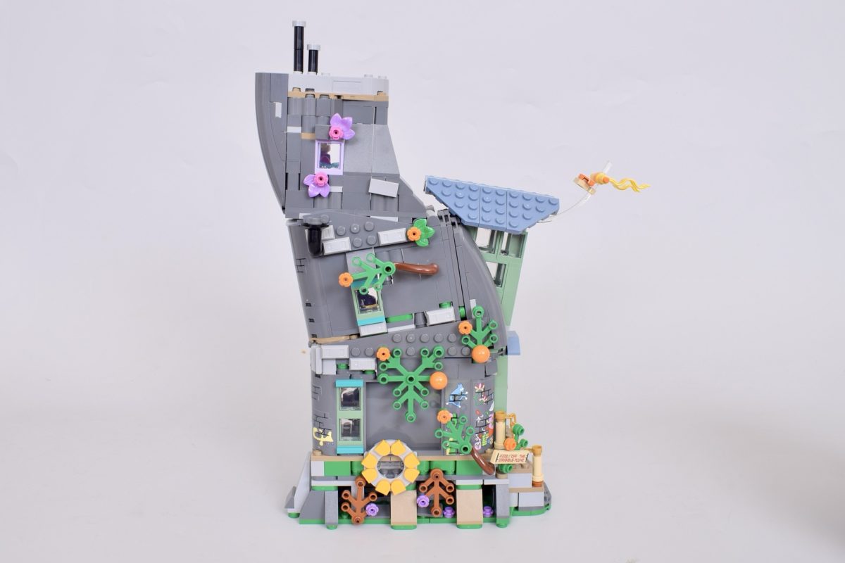 LEGO Harry Potter 76467 Luna Lovegoods House review 1 1200x800