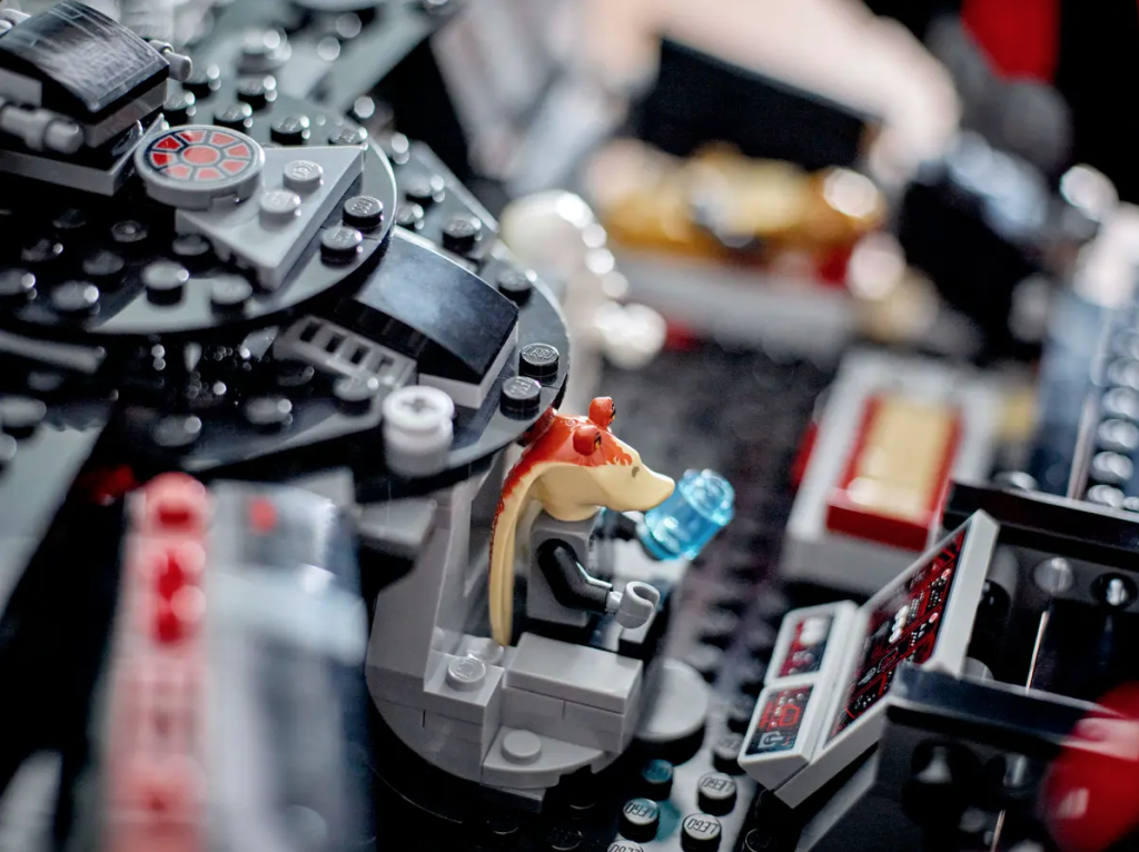 LEGO Star Wars 75389 The Dark Falcon 10 1024x766
