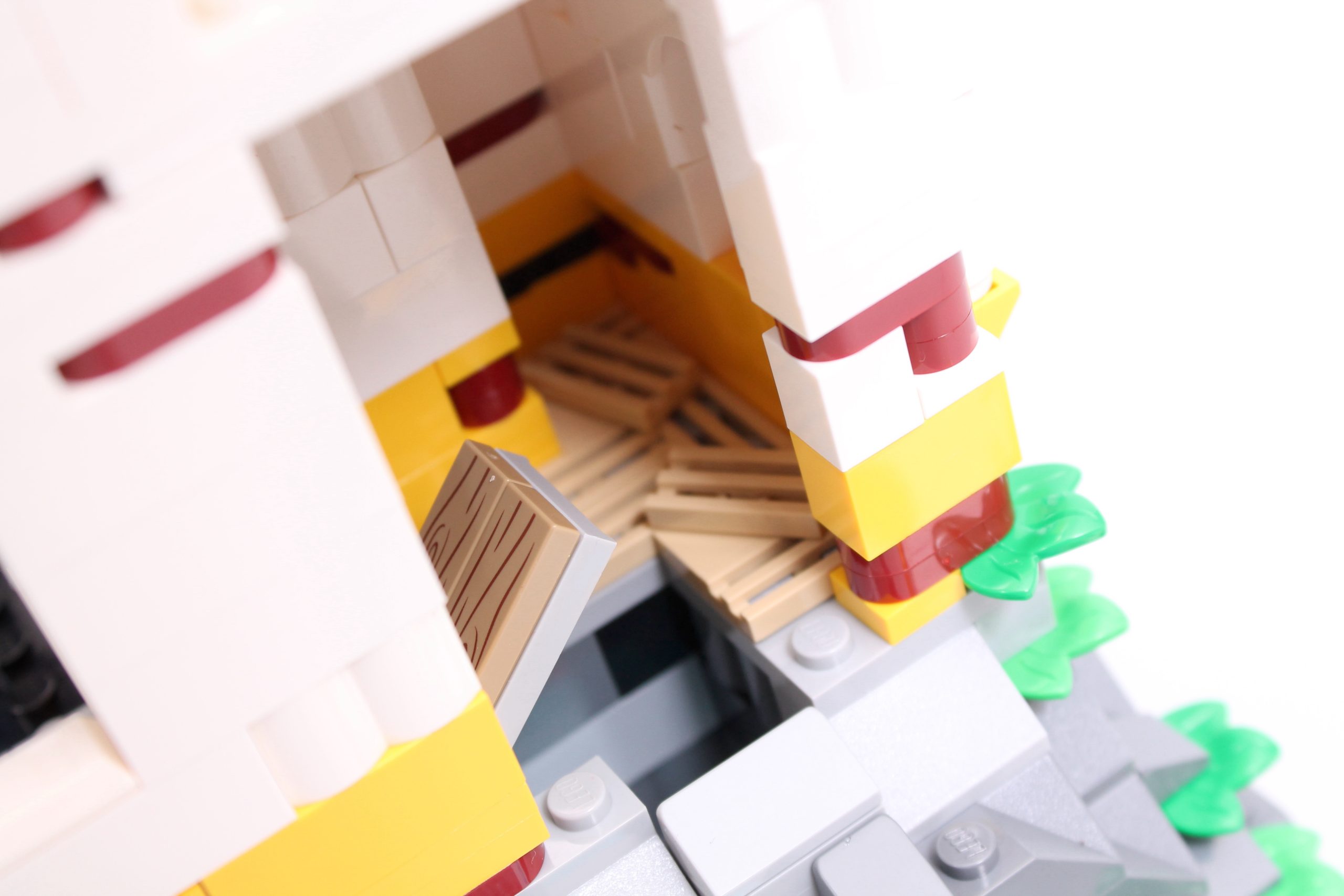 LEGO Icons 10320 Eldorado Fortress review 31 scaled