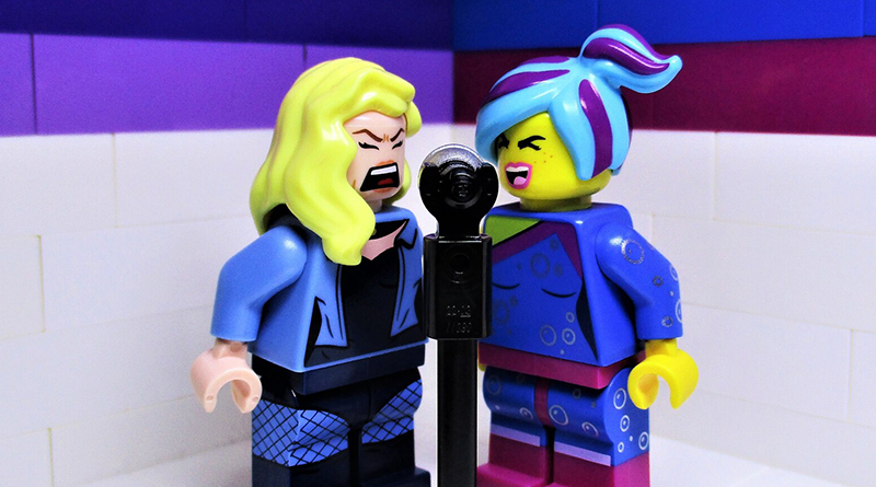 Brick Pic of the Day: Sing off