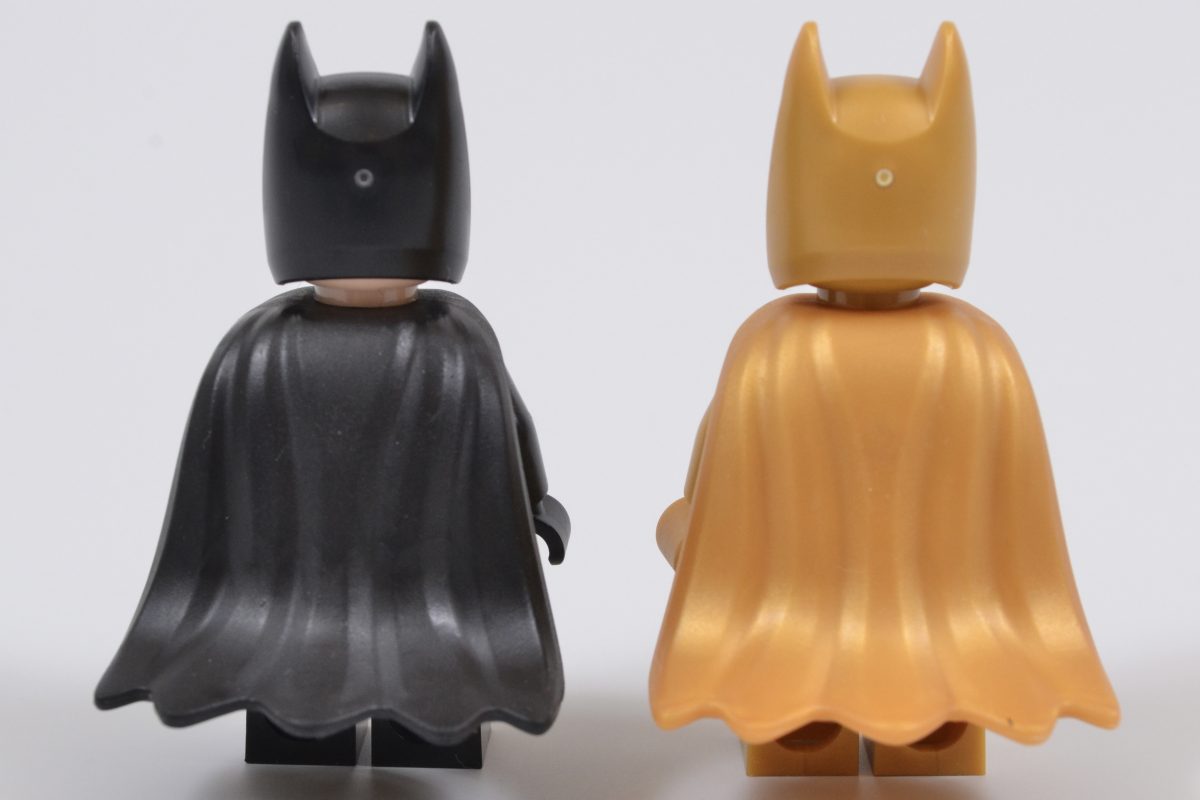 LEGO Batman 76330 Batman Logo 24 1200x800