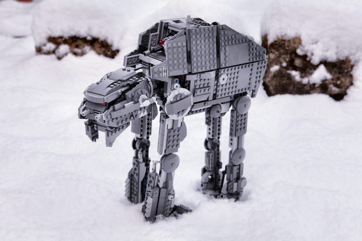 Brick Pic of the Day: AT-AT on Hoth