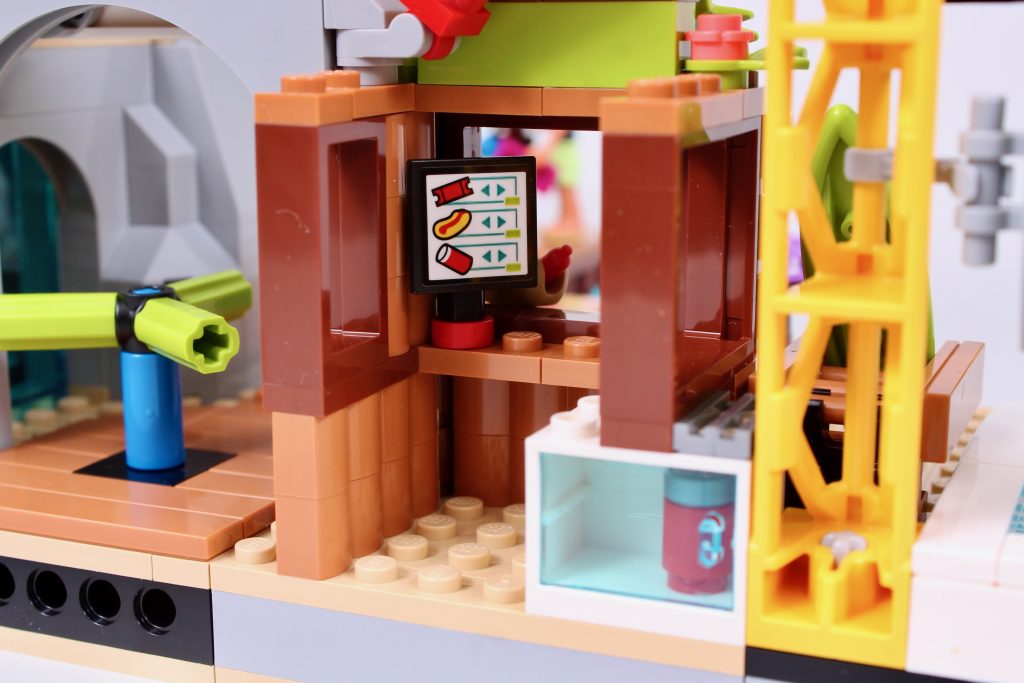 LEGO Friends 41737 Beach Amusement Park review 15 1024x683