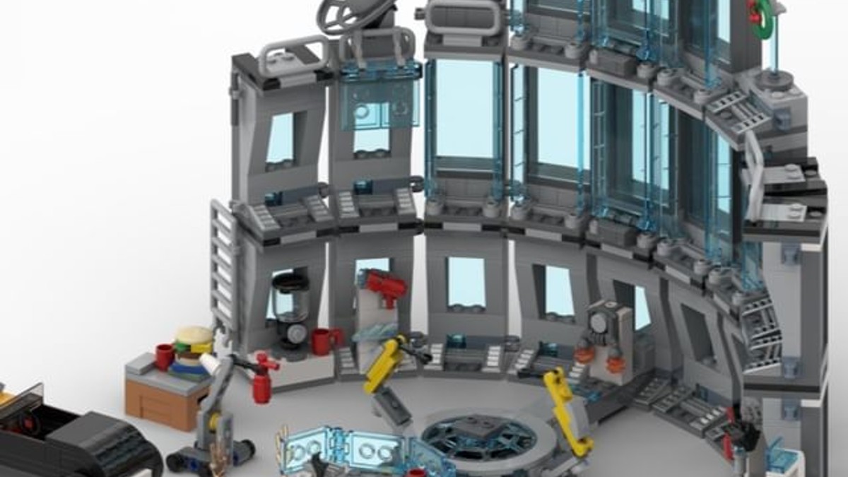 Someone has already combined the new and old LEGO Marvel Hall of Armour sets